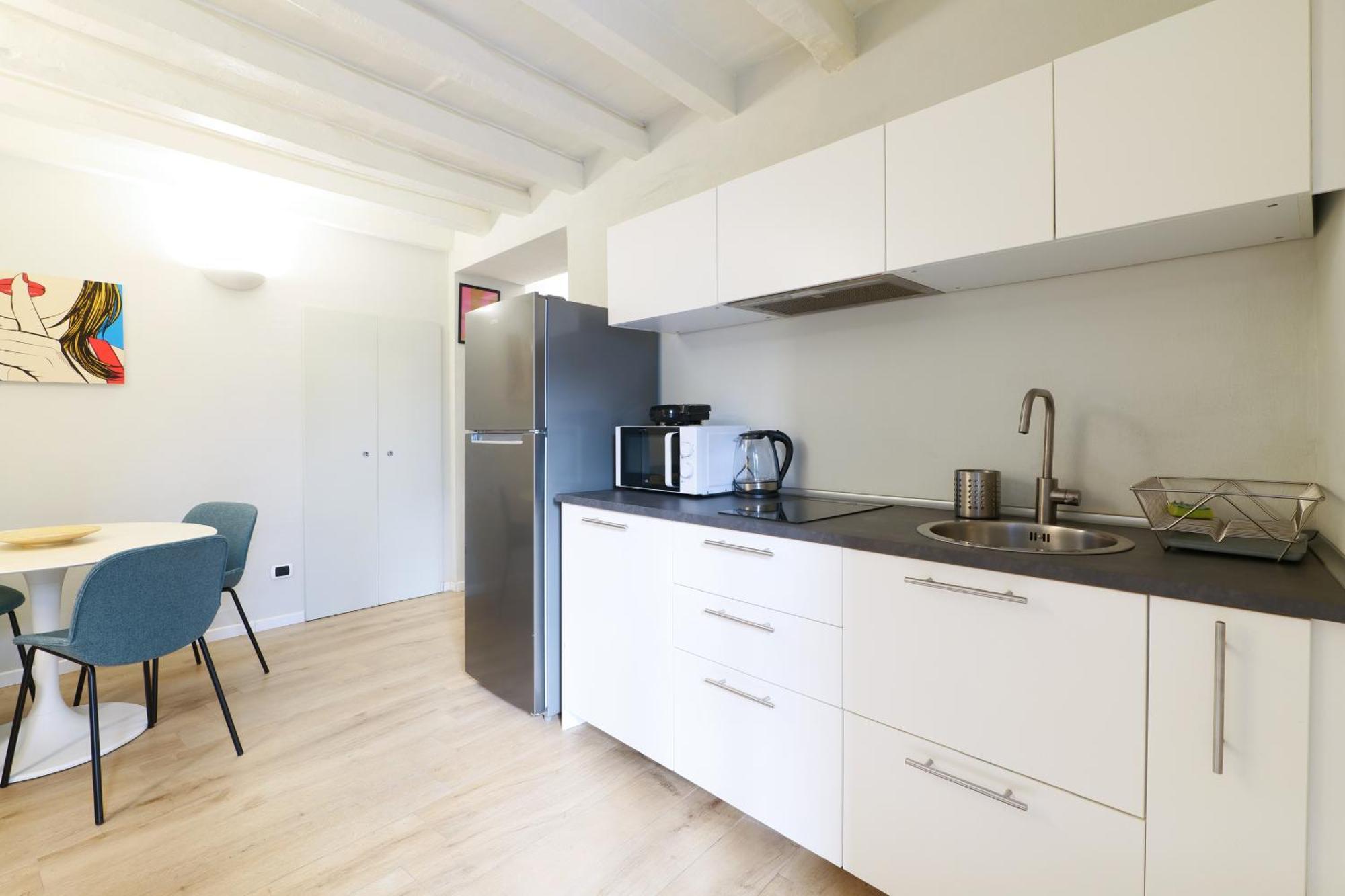 Elegant Rosales Apt. Milano Exteriör bild